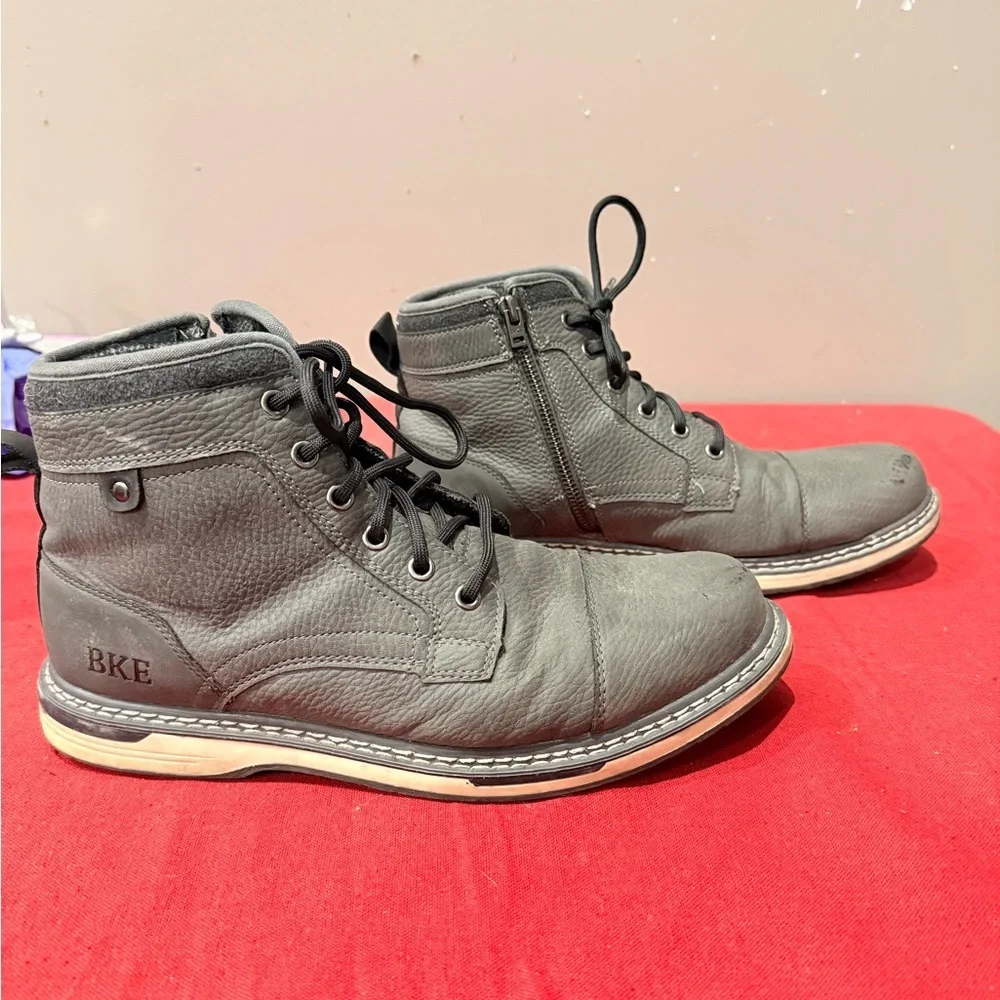 BKE Men's Charcoal Chukka Boots - Picture 4 of 5